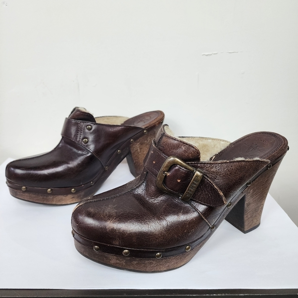 FRYE Brown Leather Clogs with Buckle, size 7.5